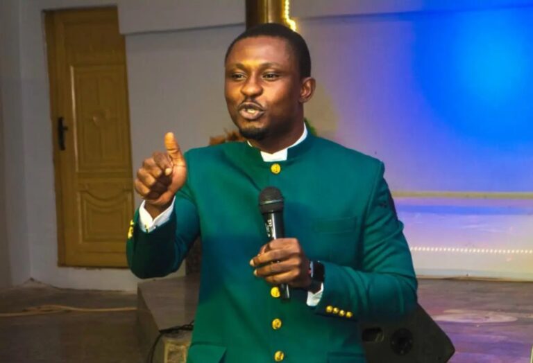 Biography of Apostle Effa Emmanuel [ Spiritual Father and Ministry]